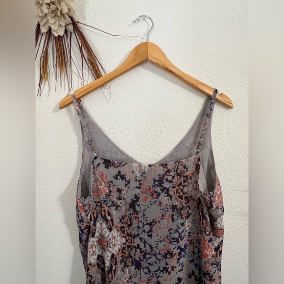 CAbi Floral Pattern Fresco Shift Pocket Dress Size Medium - Picture 3 of 7